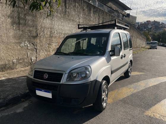 FIAT DOBLÒ 1.8 MPI ESSENCE 7L 16V FLEX 4P MANUAL FIAT DOBLÒ 1.8 MPI ESSENCE 7L 16V FLEX 4P MANUAL